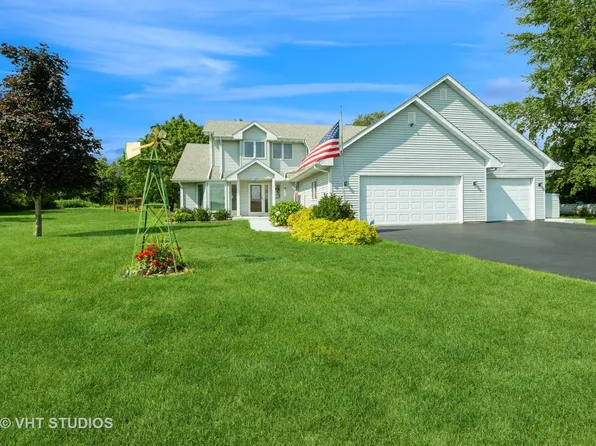 18206 E Crill Rd, Monroe Center, IL 61052