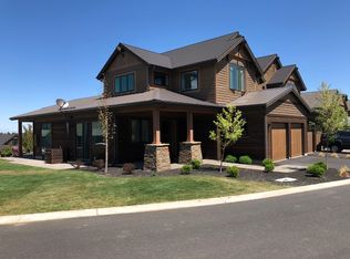 61333 Kindle Rock Loop, Bend, OR 97702