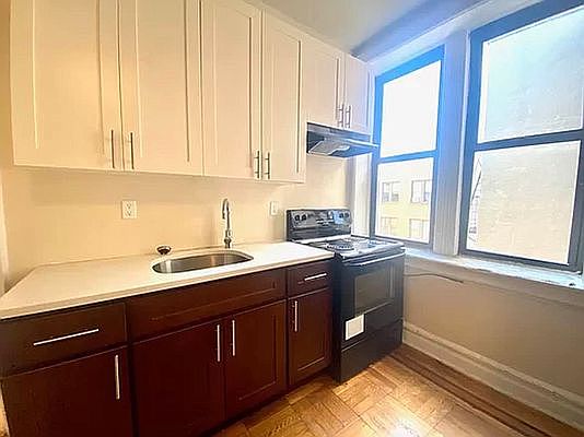 1st image of 179 Linden Blvd #J6