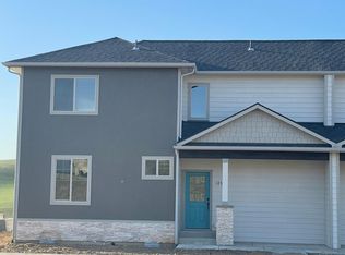 1250 NW Terre View Dr, Pullman, WA 99163