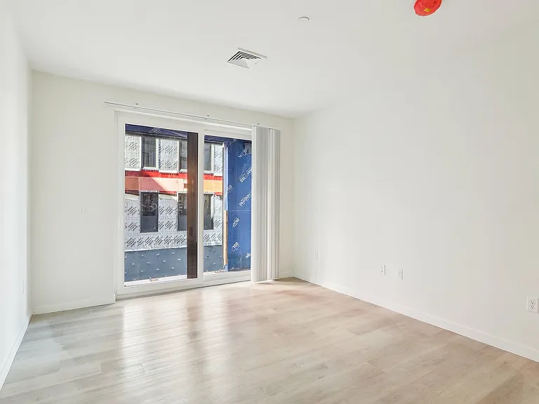 One Bedroom with Balcony