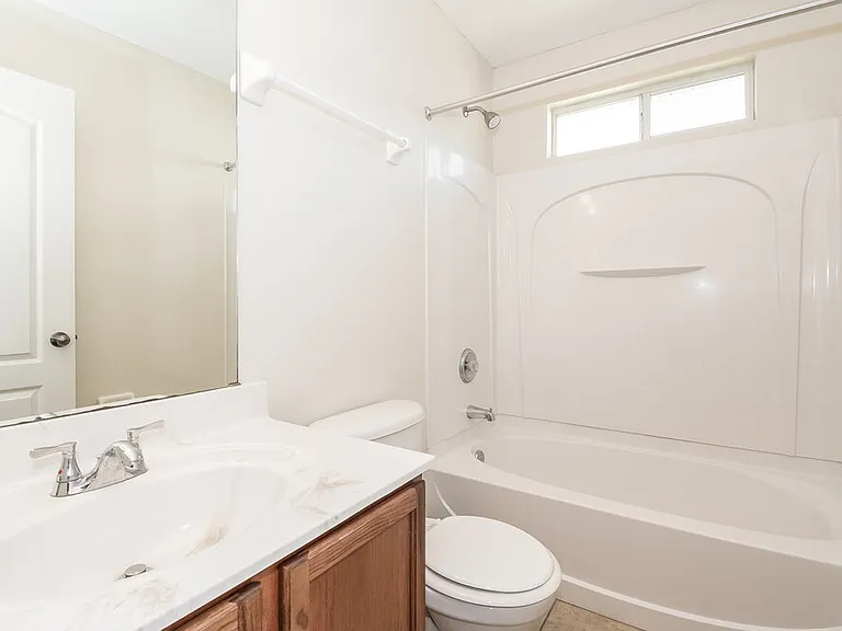 2318 Cherokee Cove Trl — Photo 15