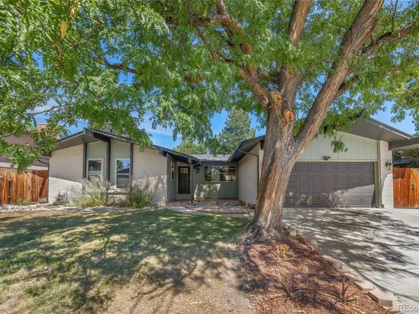 10579 W Warren Drive, Lakewood, CO 80227