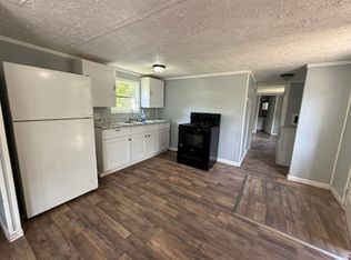 177 Cannelton Trailer Park, Cannelton, WV 25036