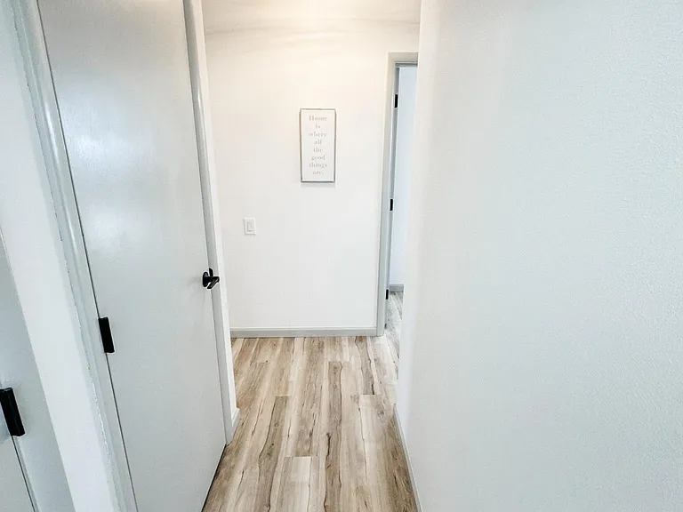 9236 Lavant Dr — Photo 22