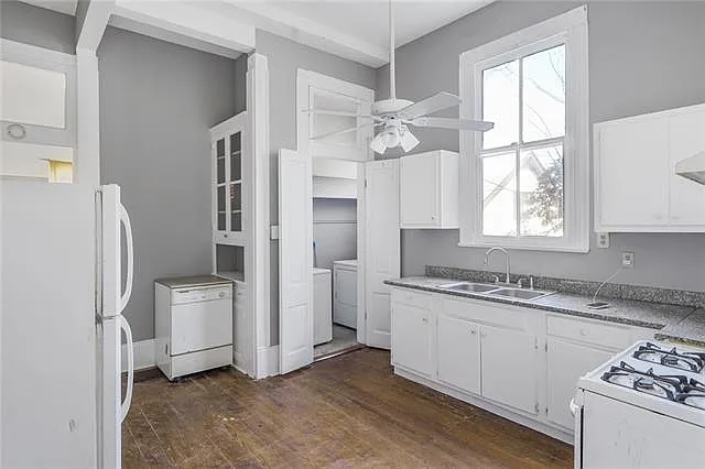 4909 Carondelet St #1/2 — Photo 6