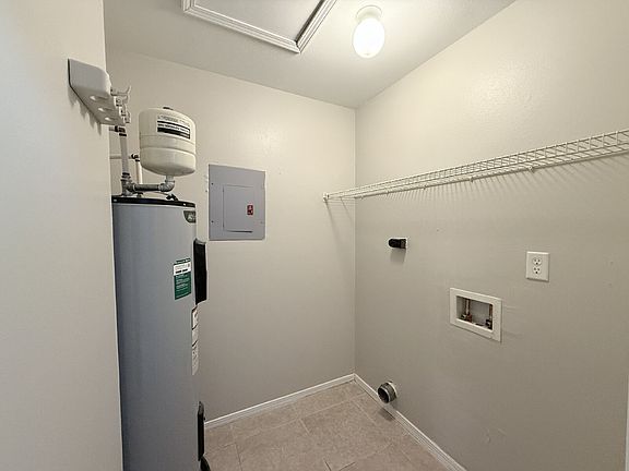 4th image of 3348 Pine Forest Rd