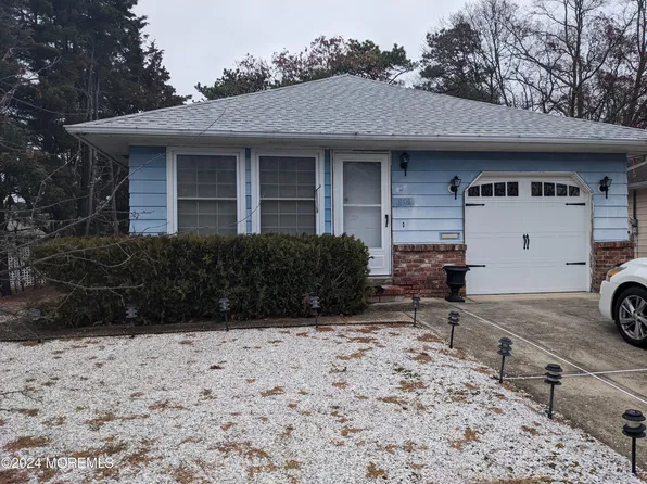 1820 Mount Idenburg Lane, Toms River, NJ 08753