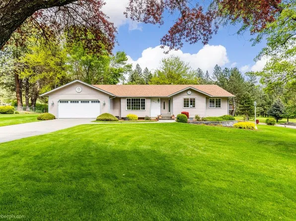 8416 N Haye Ln, Newman Lake, WA 99025