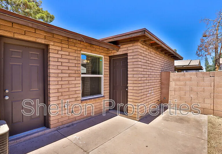 339 S Stapley Dr #106 — Photo 16