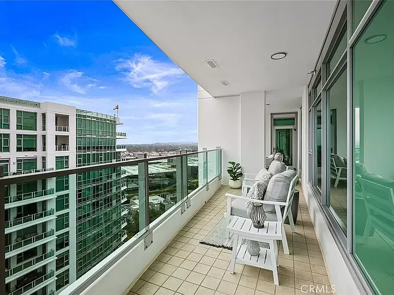 3131 Michelson Dr #1702 — Photo 22