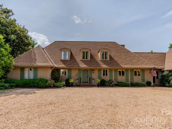 144 Silver Fox Ln, Tryon, NC 28782