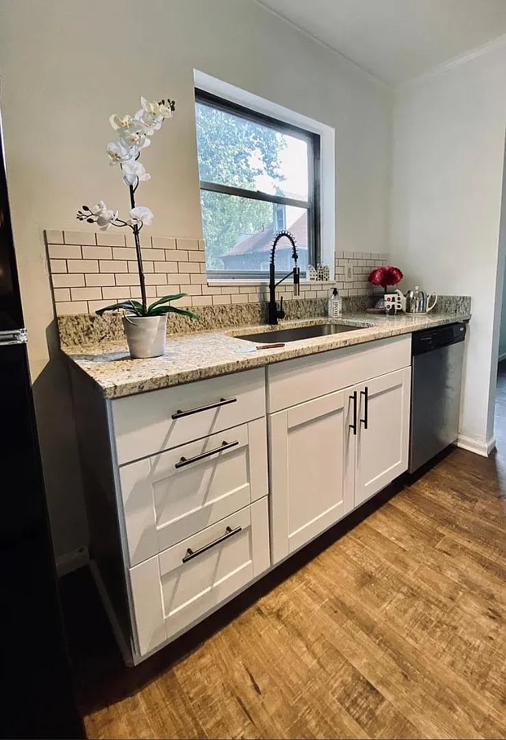 872 Vedado Way NE - Unit 3 — Photo 1