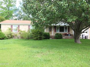 201 Berkshire Dr, Havelock, NC 28532