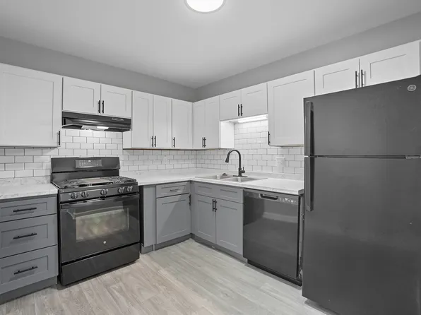 Candlelite Apartments