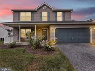 71 Cornerstone Dr, Blandon, PA 19510