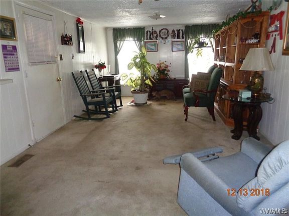 2nd image of 1201 36th Ave NE