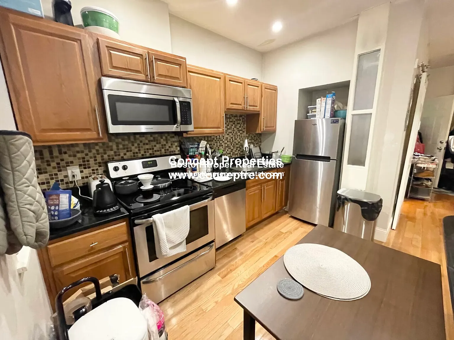 1 bed, 1.0 bath, $2,900 — Photo 2
