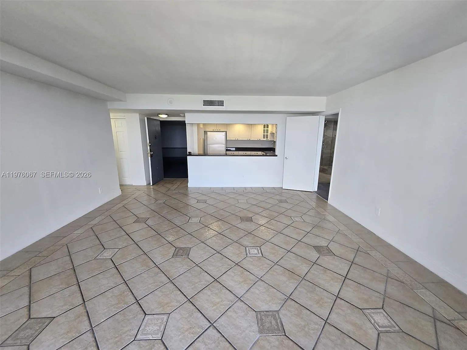 Sailboat Cay Condo — Photo 1