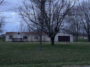 1413 New Oglesbee Rd, Wilmington, OH 45177