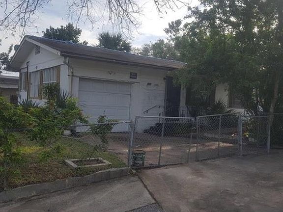 2nd image of 870 Pinewood St