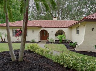 1565 Brae Moor Ln, Dunedin, FL 34698
