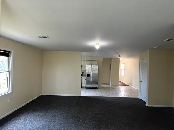 30 Elm Ct #3, Bayonne, NJ 07002