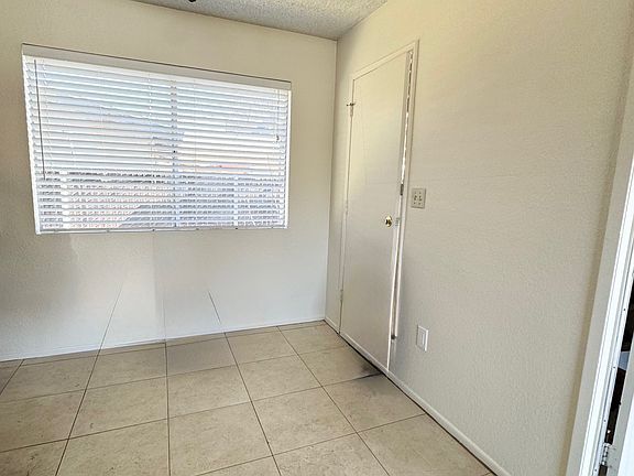 5th image of 16539 Cajon St APT A