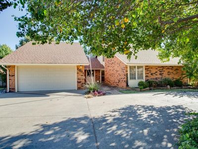 2001 Country Club Dr, Enid, OK, 73703