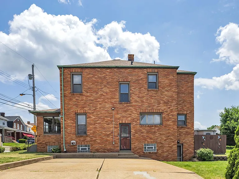 1002 Fordham Ave — Photo 31