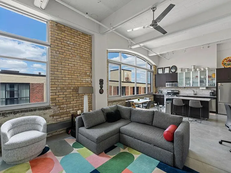 700 Washington Ave N #606 — Photo 8