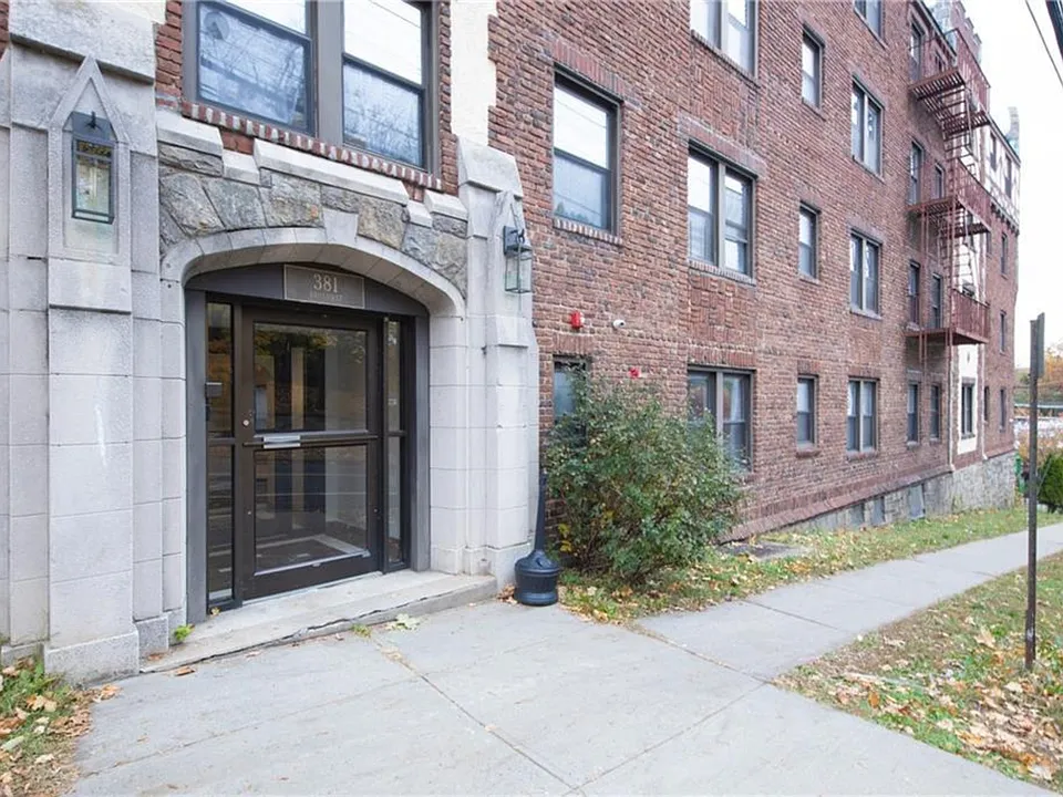 381 Broadway #1J