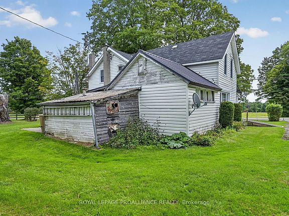 4th image of 2696 McIntosh Rd