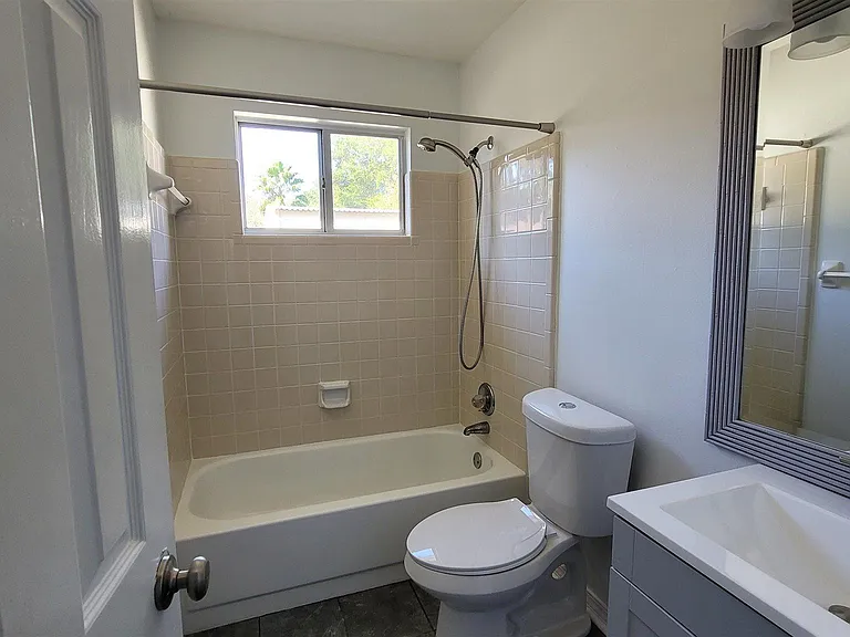 4559 Tradewinds Dr — Photo 10