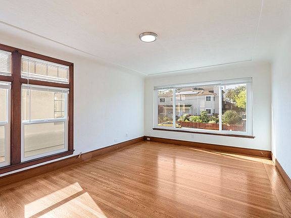 5th image of 1064-1070 45th St #1068