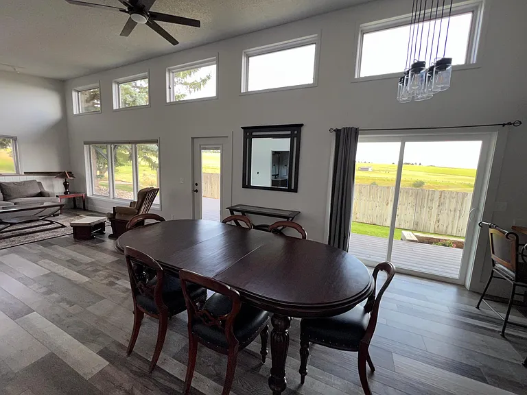 7155 Sypes Canyon Rd — Photo 43