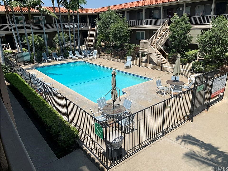 1st image of 555 S La Veta Park Cir Unit 214