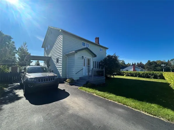 3 Willow Road, Grand Falls-Windsor, NL A2A1T9
