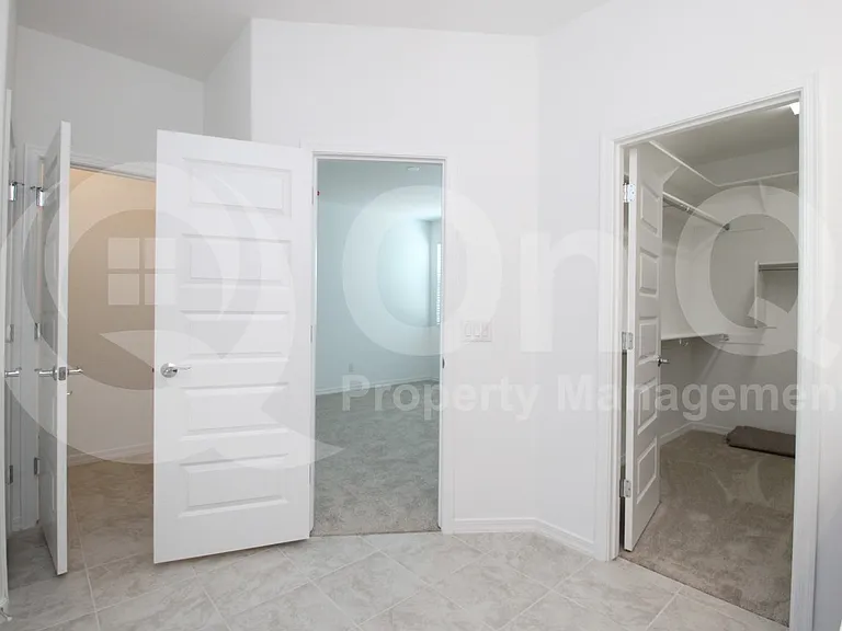 32470 N 122nd Ln — Photo 21