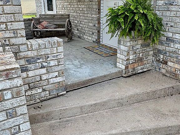 Steps to front porch
