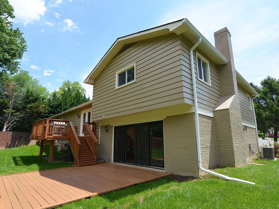 1st image of 5024 Chanticleer Ave