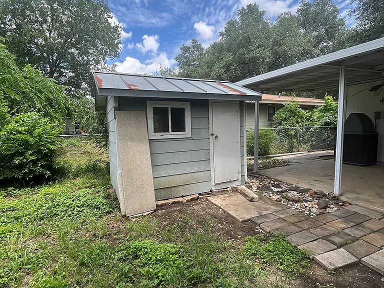 314 Haverford Dr — Photo 15