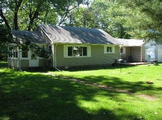 9568 Island View Dr, Clay, MI 48001