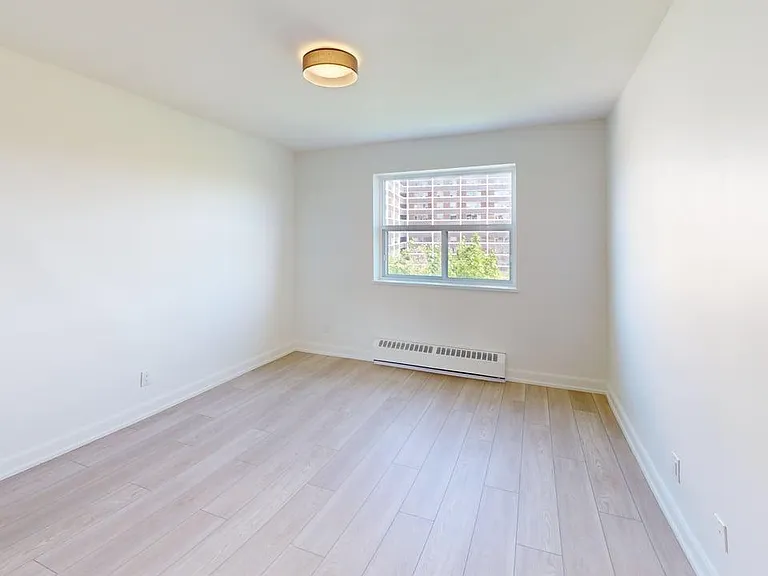 3030 Prospect St — Photo 22