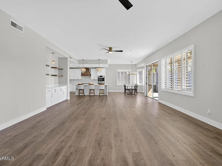 10587 E Sheena Dr — Photo 41
