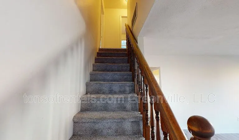 803 Davenport Rd — Photo 8
