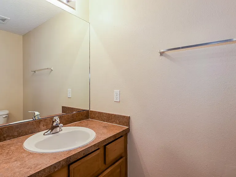 7911 Melvin Rd — Photo 16