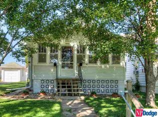 5054 S 37th St, Omaha, NE 68107