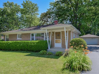 211 S 2nd Ave, Lombard, IL, 60148