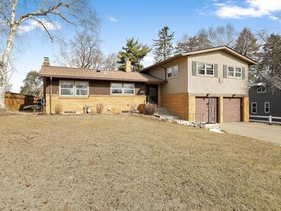 2324 Isalona Ln, South Saint Paul, MN, 55075